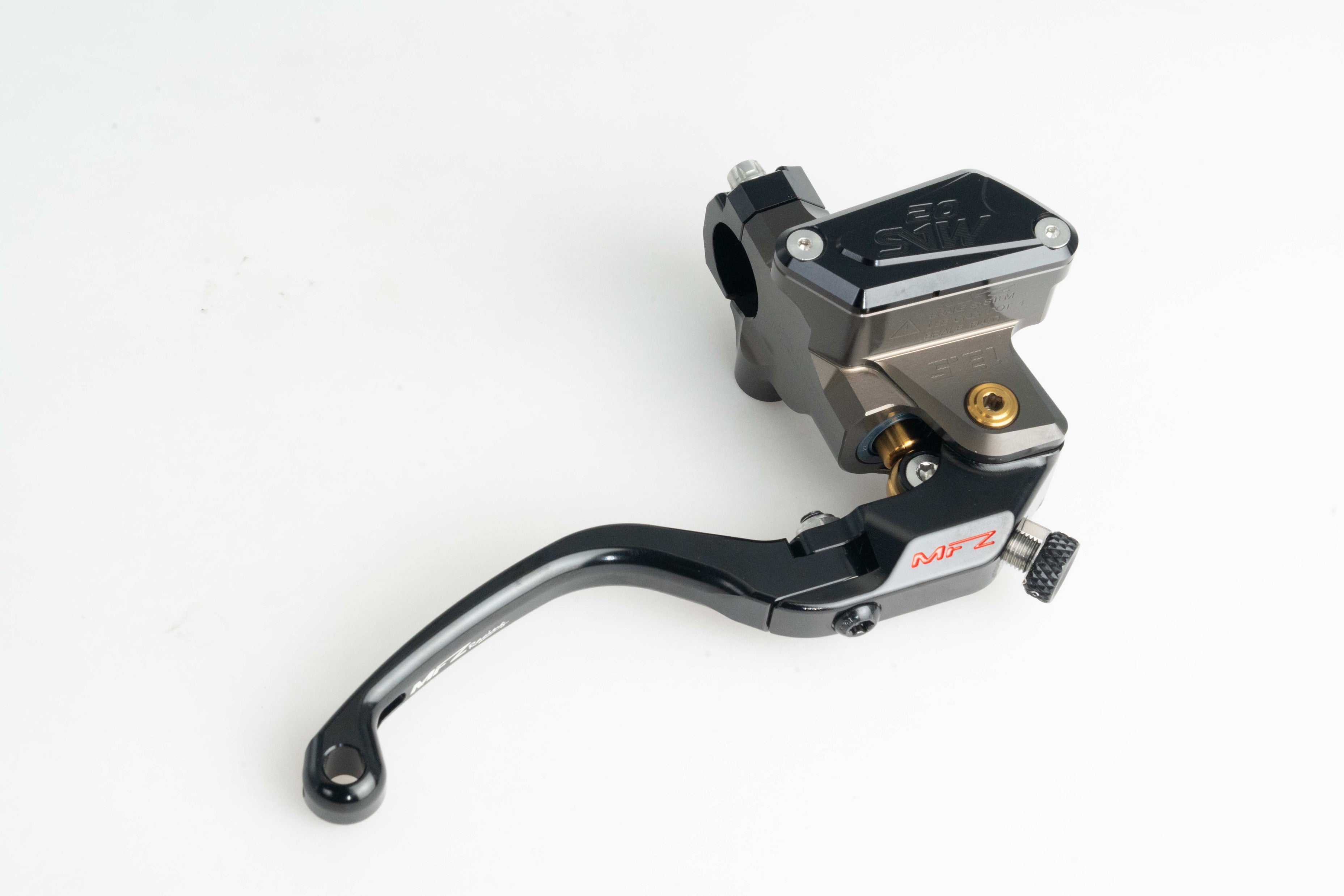 MAS-02R-13.5CB-16Right Integrated Master Cylinder – Hard Anodized Natural Finish-OHVALE